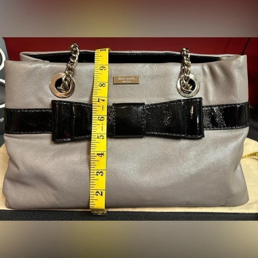 Kate Spade Beaumont Bridge Elena Gray & Black Leather Medium Size Shoulder Bag - Picture 5 of 16